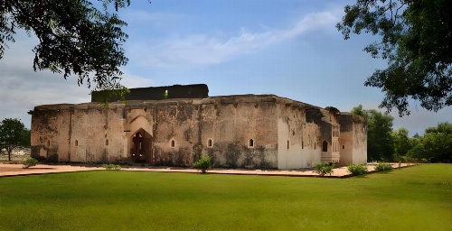 Clarks Inn Hampi image 31