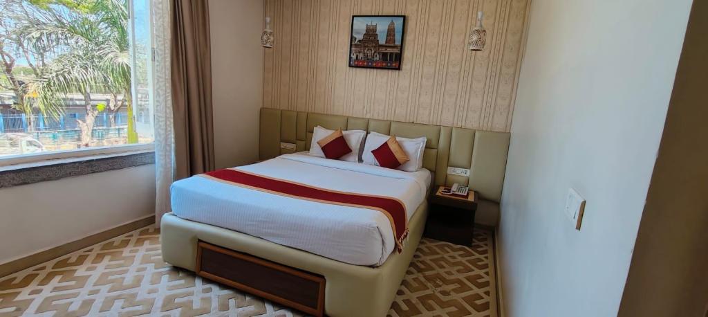 Room image 2